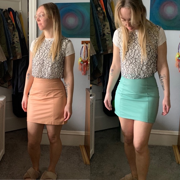 Vintage Leather & Fur Company peach and teal mini leather skirt bundle - Picture 3 of 8